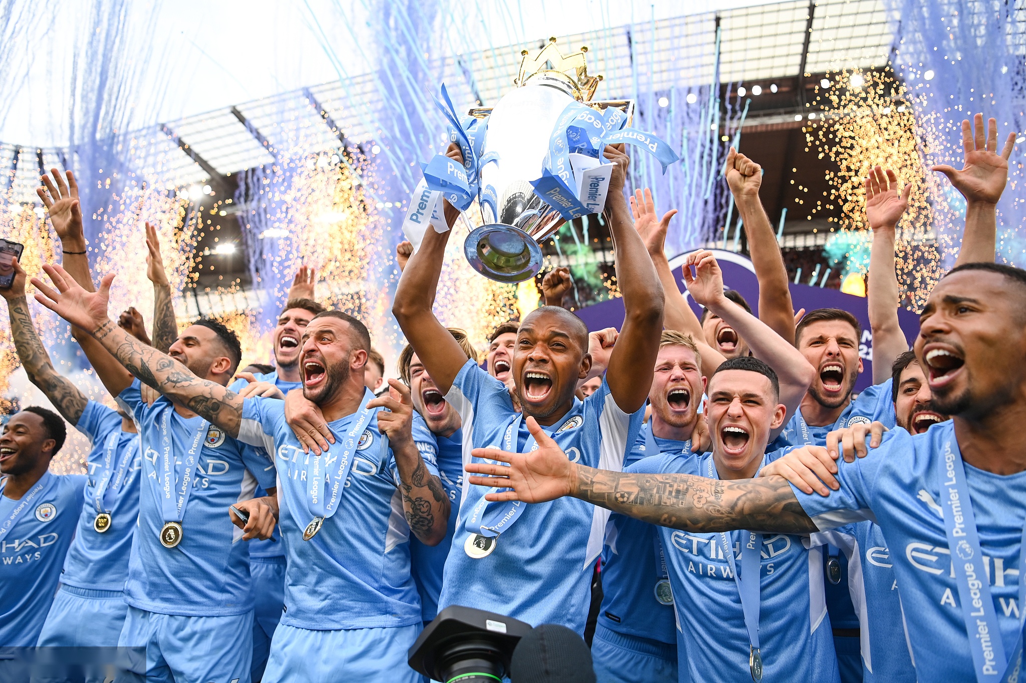 强球队的整 强球队的整